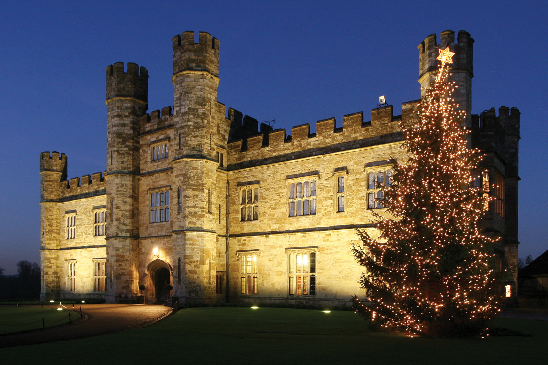 Leeds Castle Christmas at the Castle Big WOW